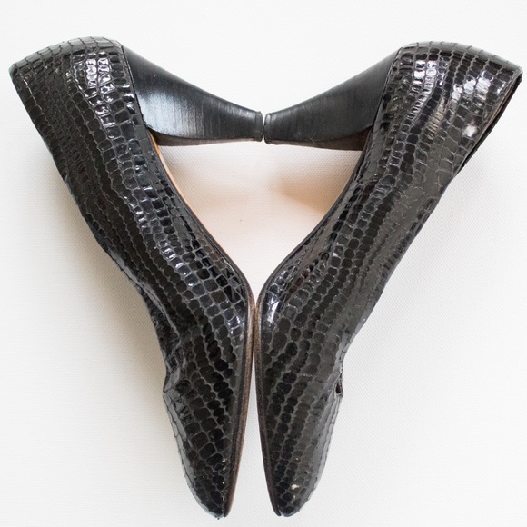 Via Roma | Vintage 80's/90's Leather Closed, Pointed Toe Pump Heels | Size 5.5 - Picture 8 of 10